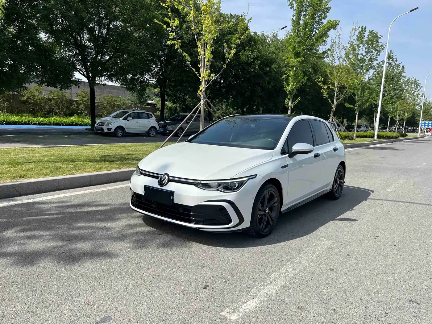 2022-2024 Volkswagen Golf