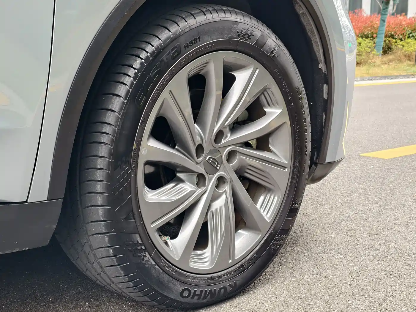 GEELY AUTOMOBILE JIAJIE