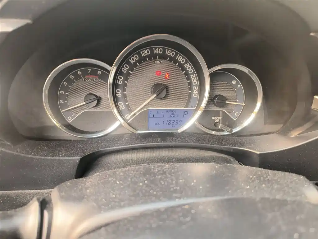 Toyota Levin 2016 1.6G CVT Elite Edition фото 5