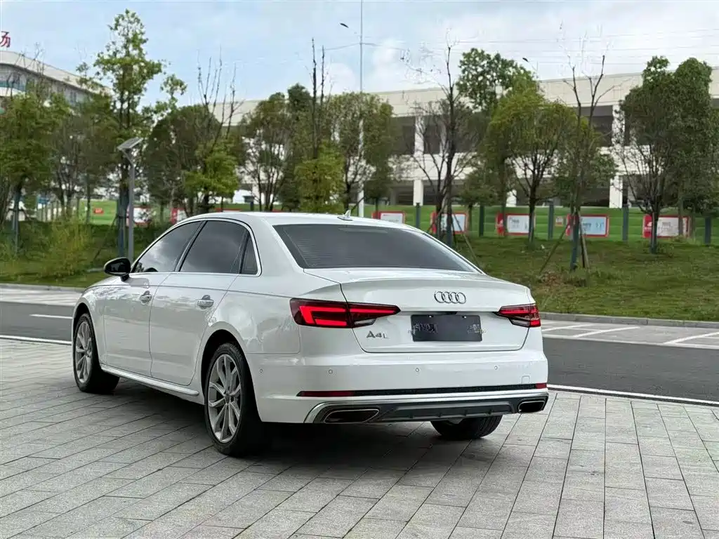 Audi A4L 2019 40 TFSI Fashion (China VI) фото 7