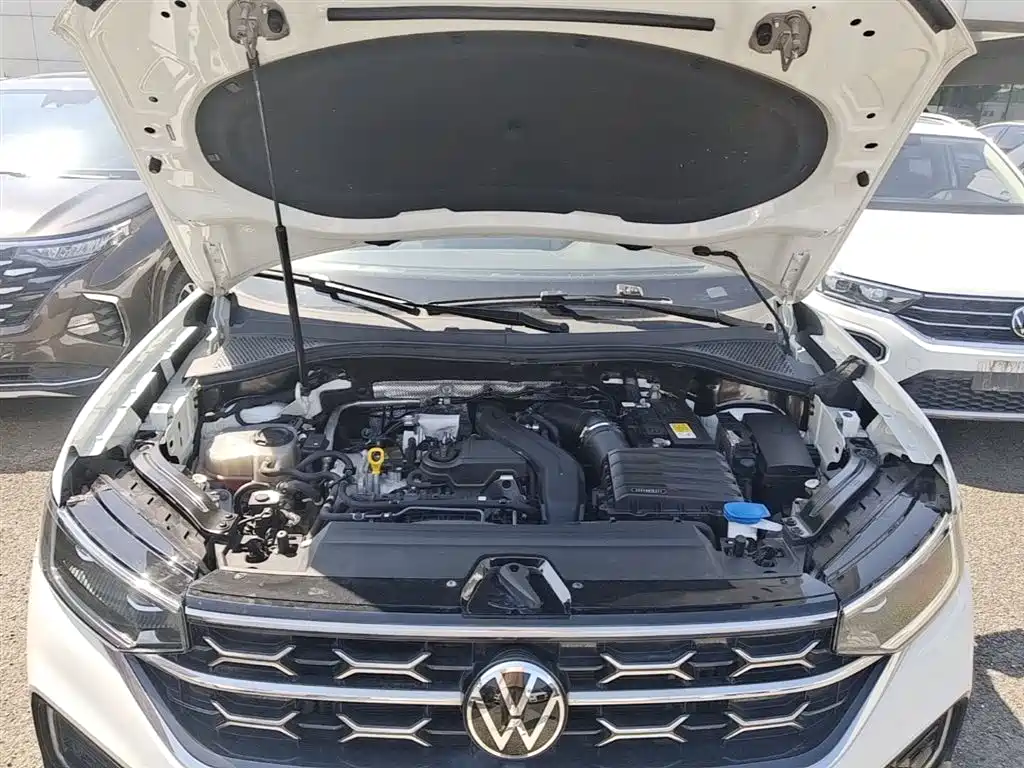 Volkswagen Tayron 2023 300TSI 2WD Luxury Plus Advanced Edition фото 20