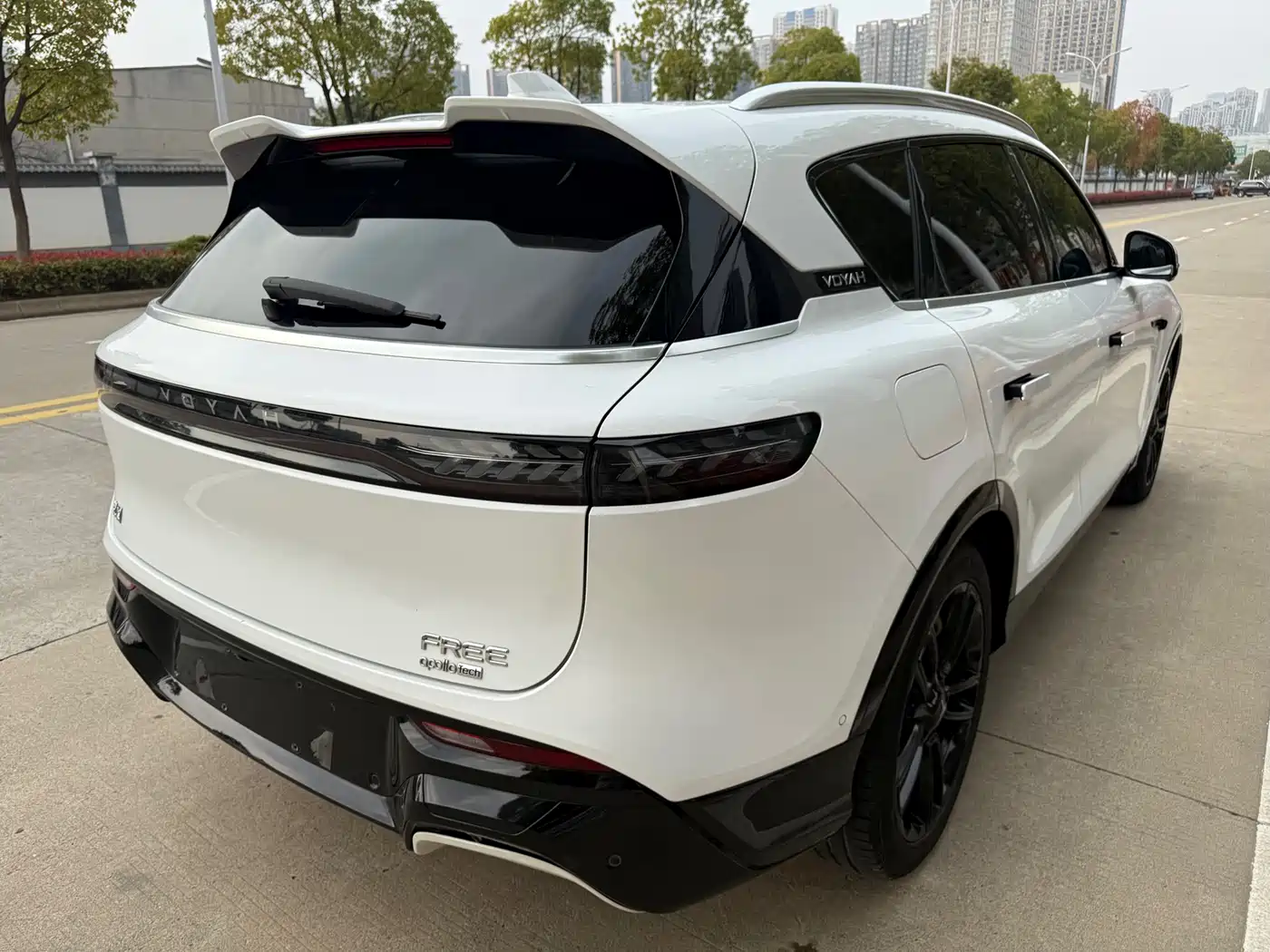 Voyah Auto VOYAH FREE 2024 Ultra Long Range Intelligent Driving Edition фото 5