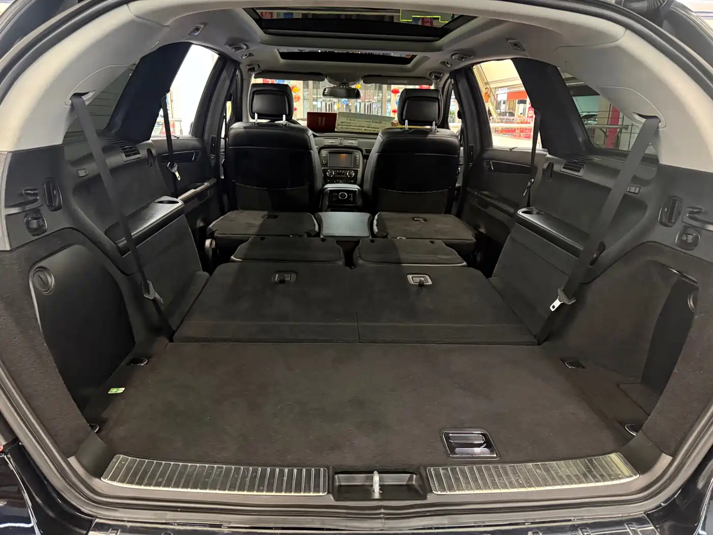 Mercedes-Benz R-Class 2017 R 320 4MATIC Business Collector's Edition фото 9