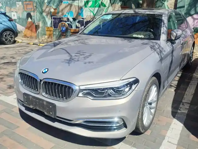 BMW 5 SERIES NEW ENERGY