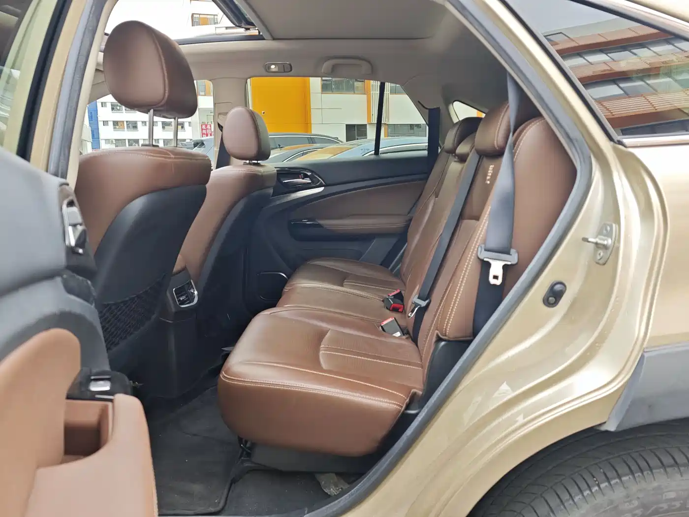 BYD Tang New Energy 2015 2.0T 4WD Flagship фото 8