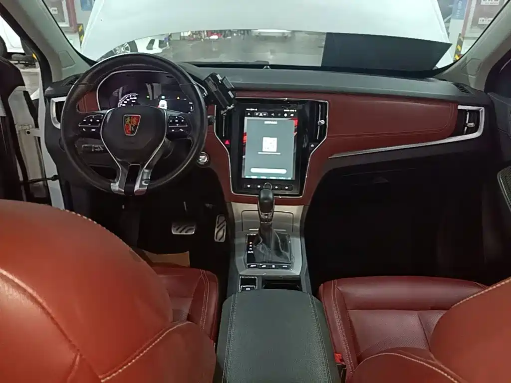 Roewe RX5 2017 2016 30T 4WD Automatic Internet Premium Edition