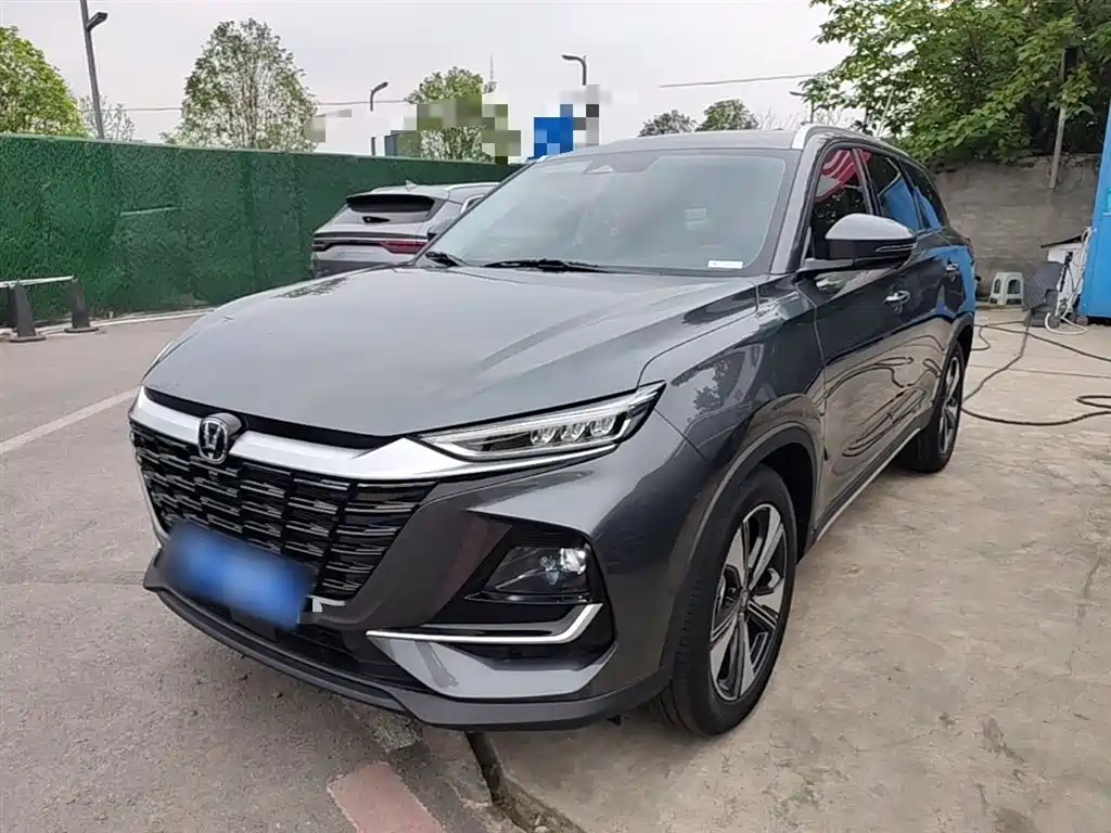 CHANGAN CS75