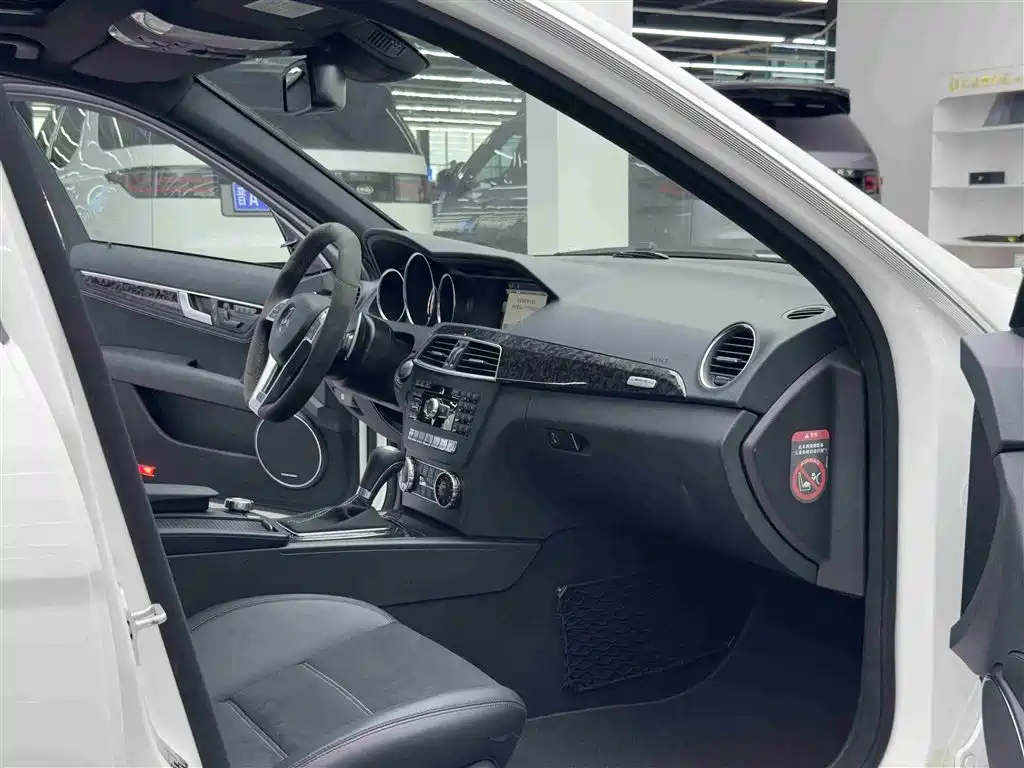 Mercedes-Benz C-Class AMG 2014 AMG C 63 Edition 507 фото 8