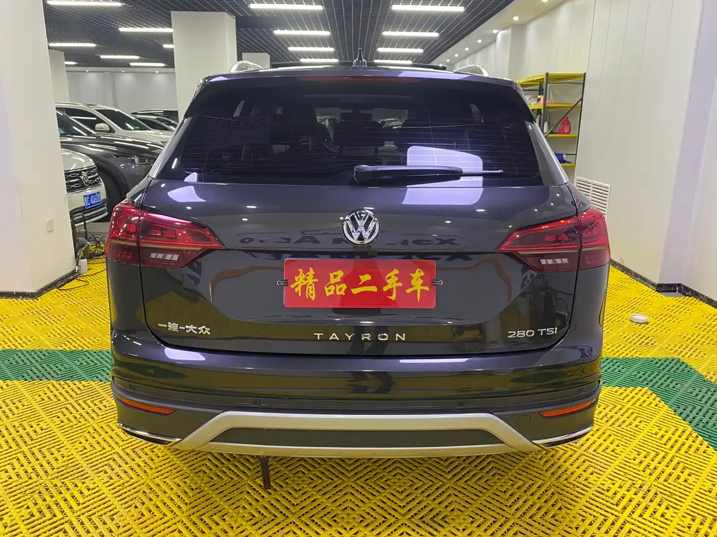 Volkswagen Tayron 2022 280TSI 2WD Luxury Smart Connect Edition фото 5