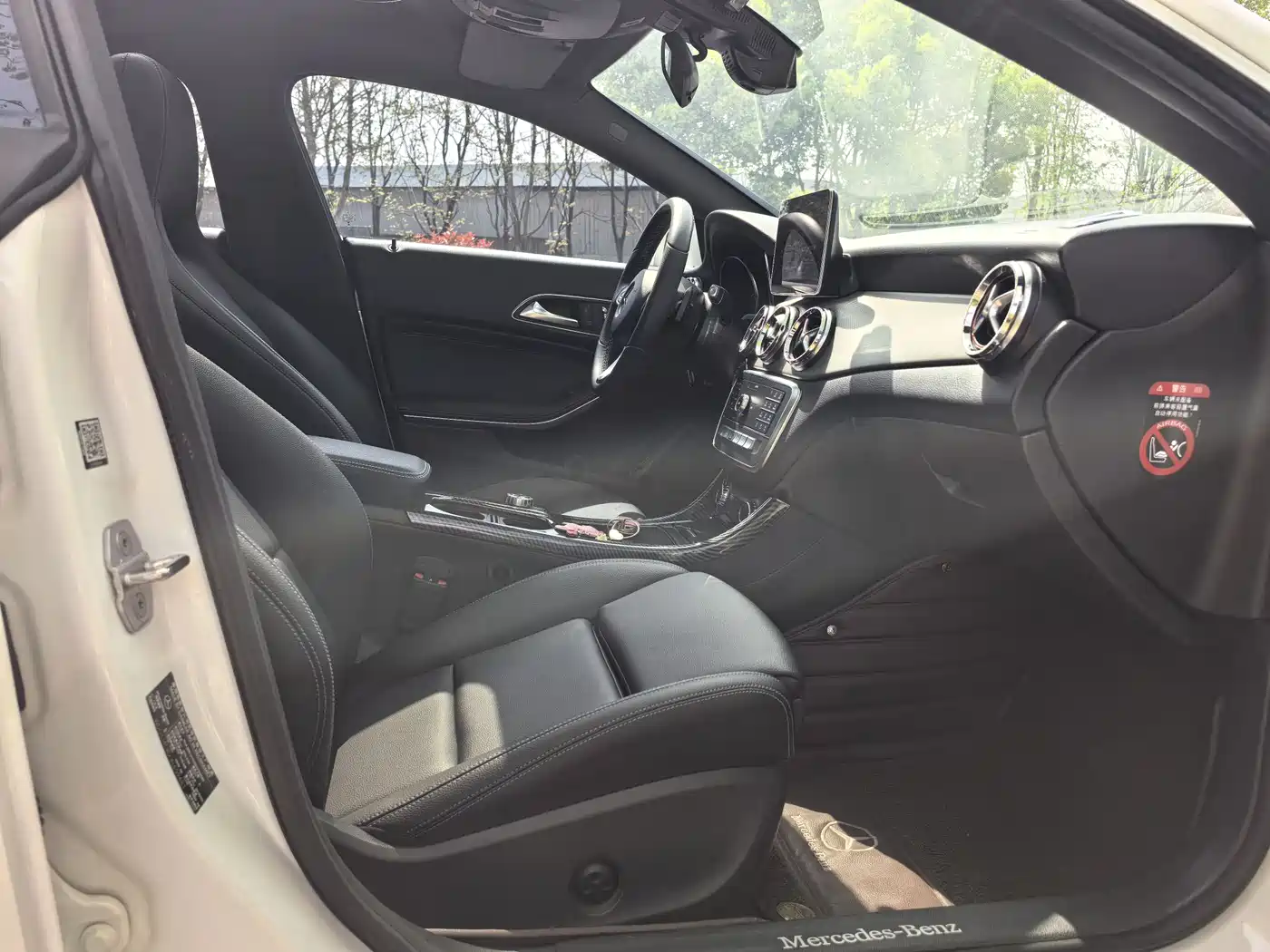 Mercedes-Benz CLA (Import) 2018 CLA 200 Fashion Edition фото 15