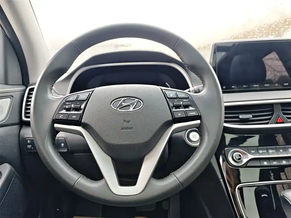 Hyundai Tucson 2020 280TGDi 2WD GLS Fashion (China VI) фото 3