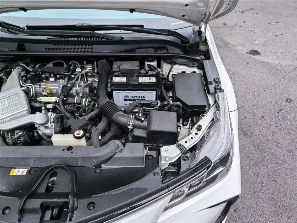 Toyota Corolla 2019 1.2T S-CVT GL Pioneer Edition фото 17