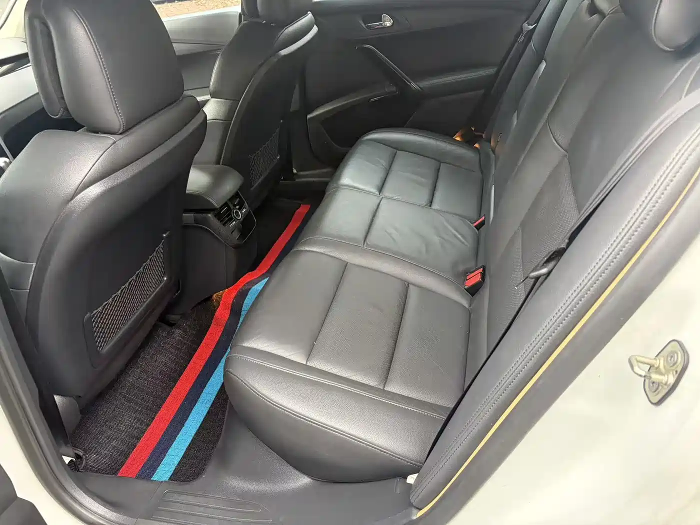 Peugeot 508 2015 1.6THP Auto Comfort Edition фото 5