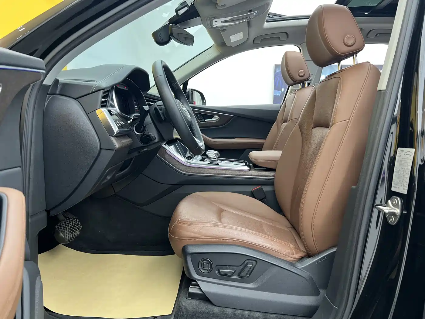 Audi Q7 2023 45 TFSI quattro S line Sport фото 3