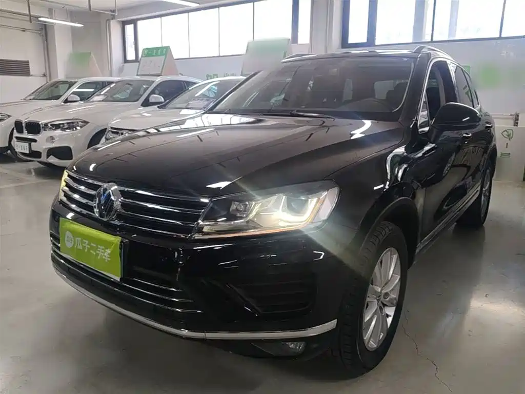 Volkswagen Touareg 2016 3.0TSI Glamour Edition фото 2