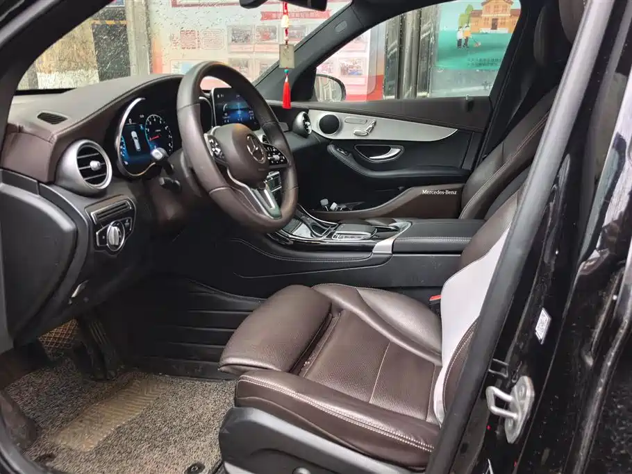 Mercedes-Benz GLC 2022 Facelift II GLC 260 L 4MATIC Sport Model фото 9