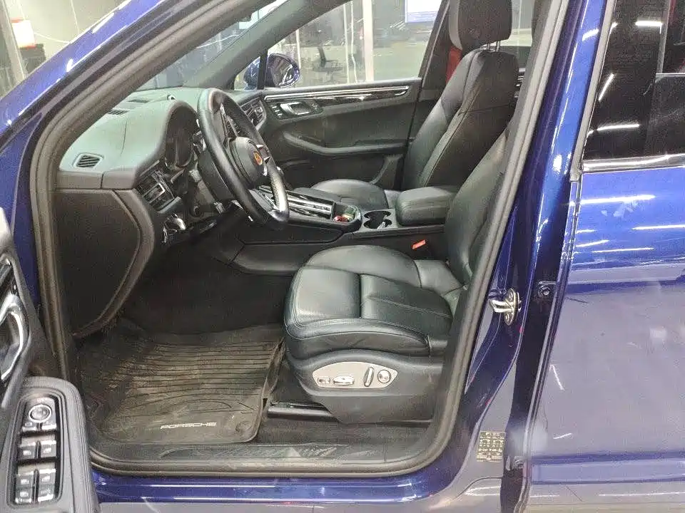 Porsche Macan 2022 Macan 2.0T фото 3