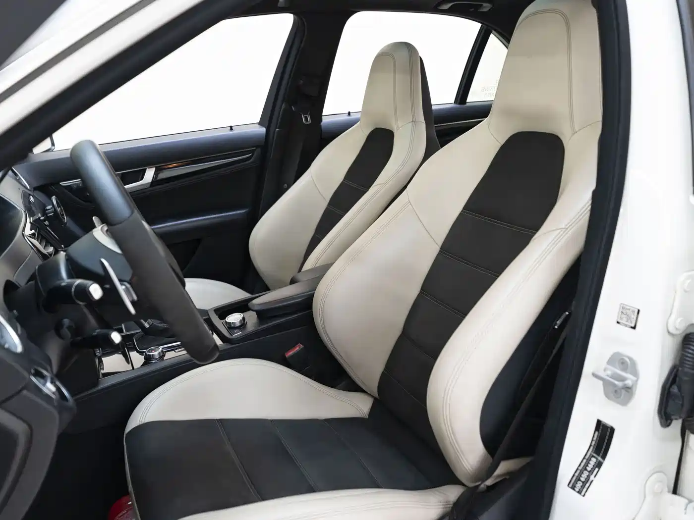 Mercedes-Benz C-Class AMG 2014 AMG C 63 Edition 507 фото 6