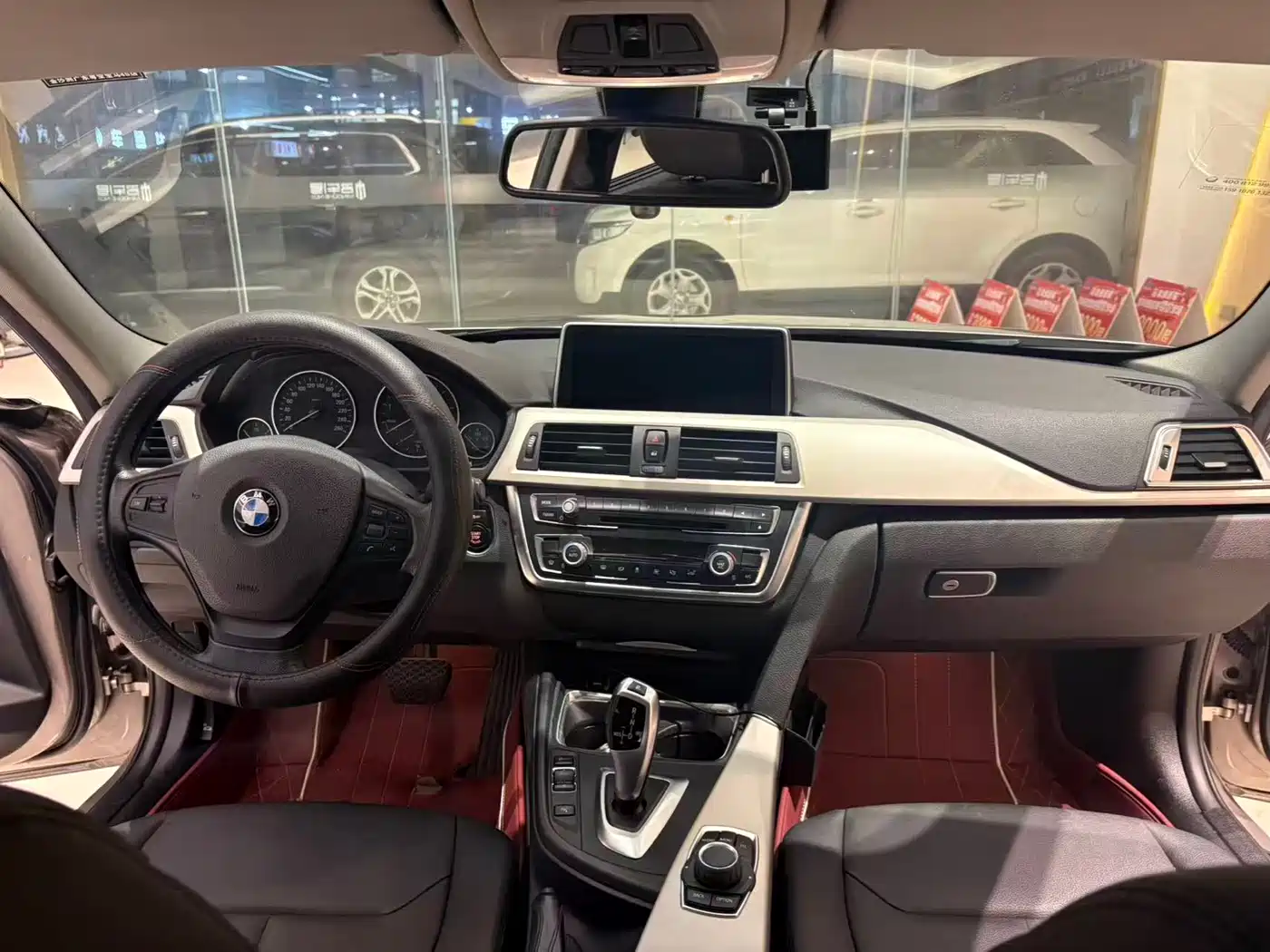 BMW 3 Series 2015 320Li Fashion фото 8