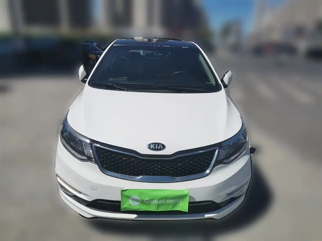 Kia K2 2015 Hatchback 1.4L AT GLS Cool Edition фото 2