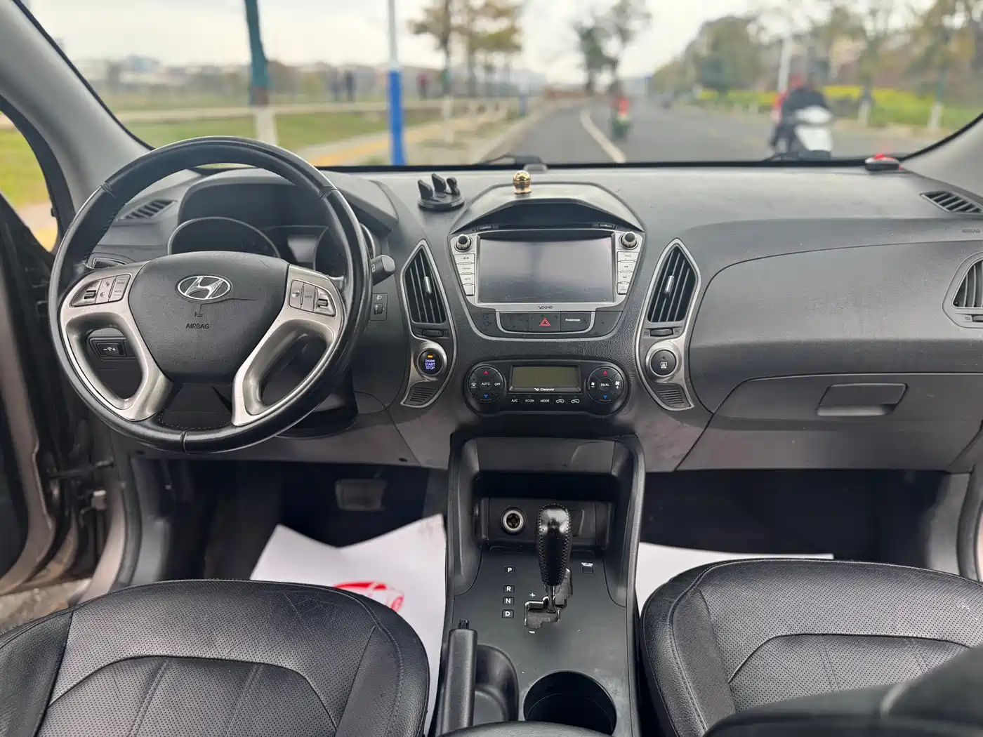 Hyundai Beijing Hyundai ix35 2015 2.0L Automatic 2WD Leading China IV фото 9