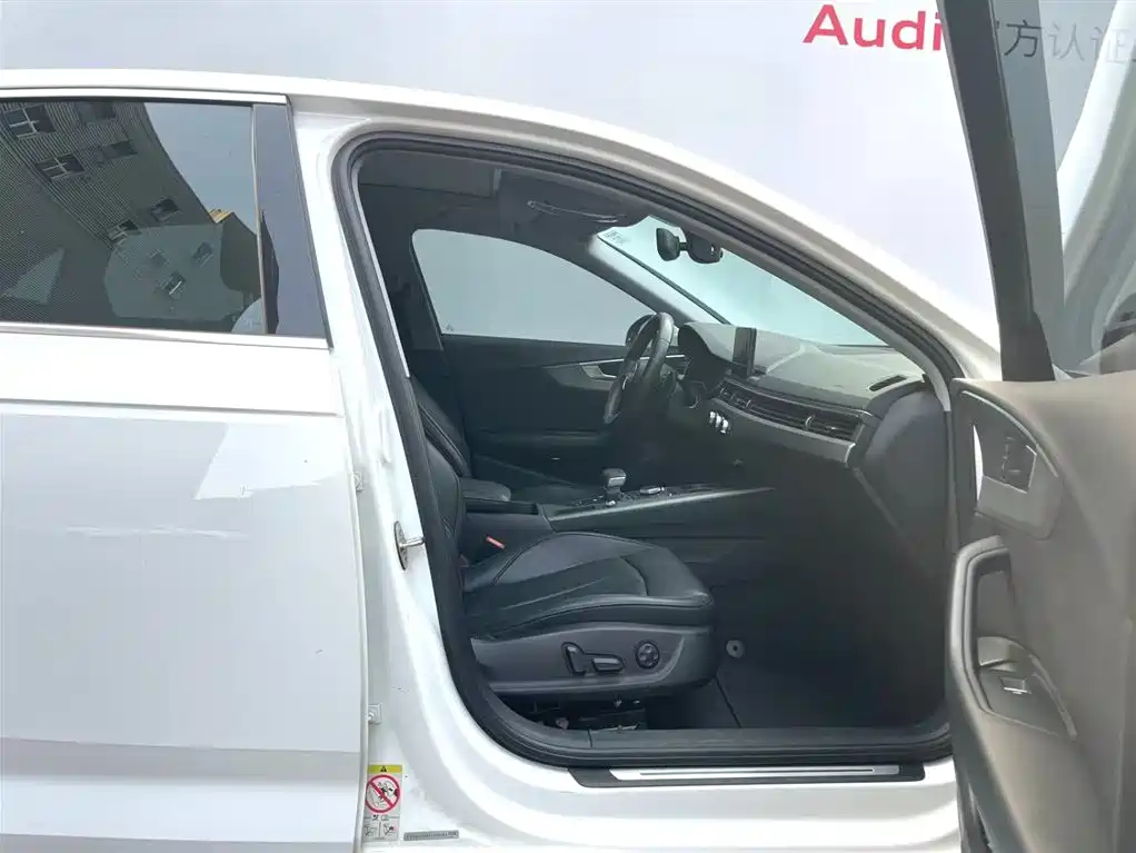 Audi A4L 2019 40 TFSI Progressive (China VI) фото 16