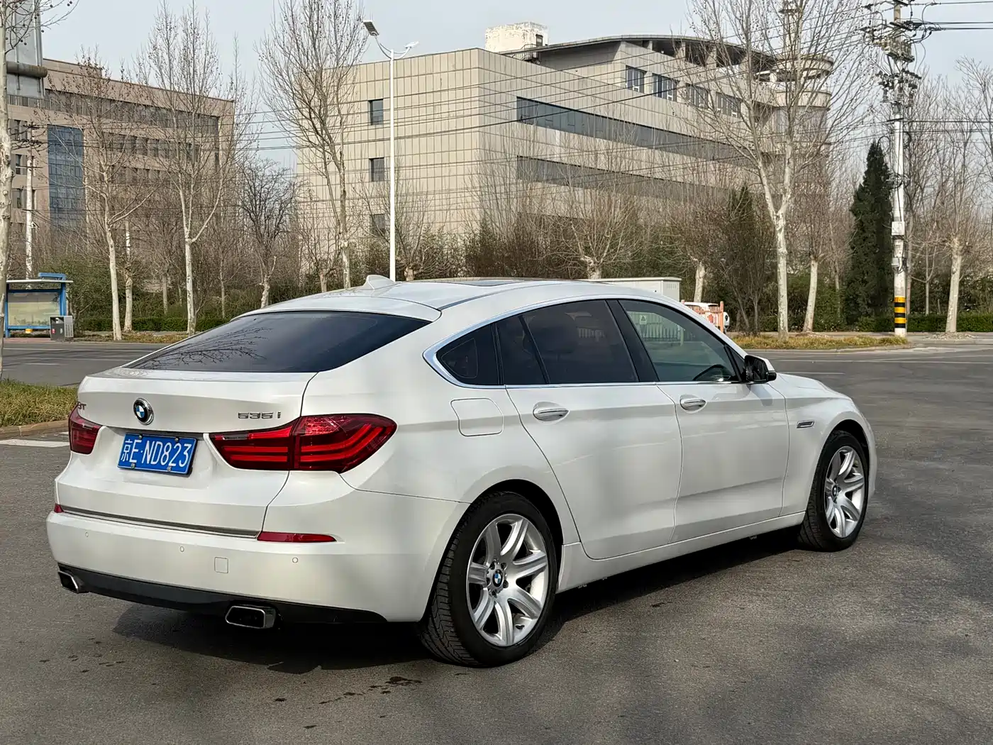 BMW 5 Series GT 2017 528i Leading Model фото 5
