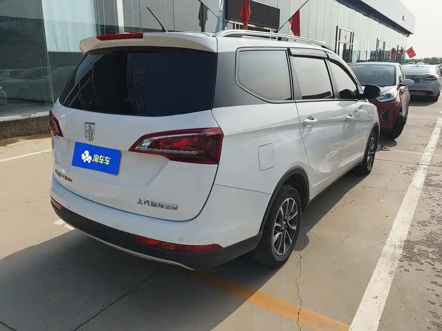 Baojun 730 2019 2019 1.5T CVT Fashion Edition 7-Seater China VI