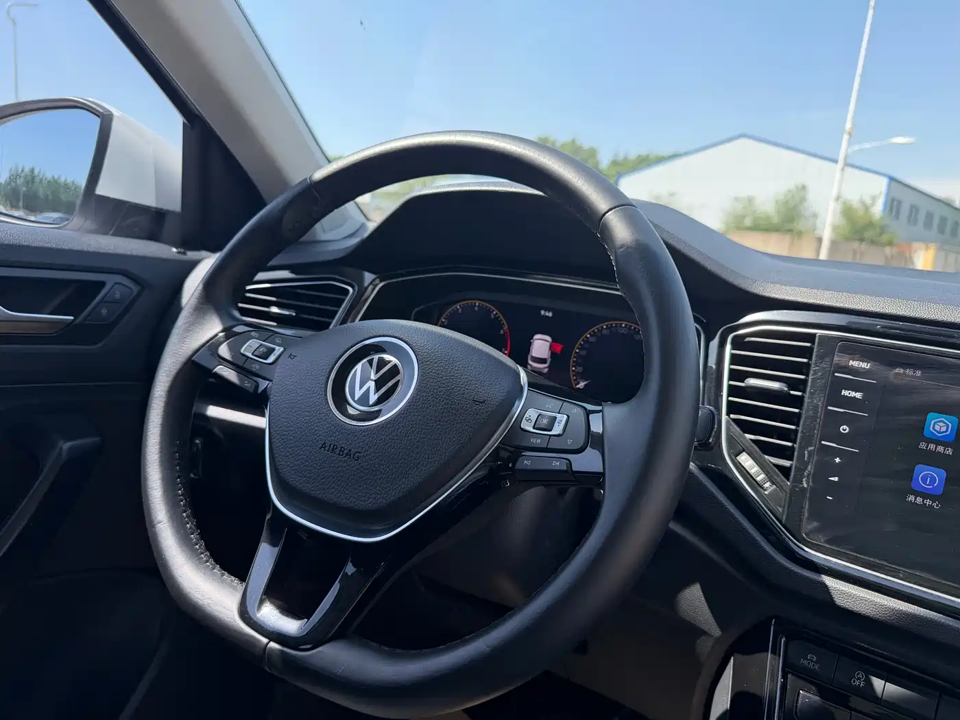 Volkswagen T-ROC 2022 280TSI DSG 2WD Comfort PLUS фото 16