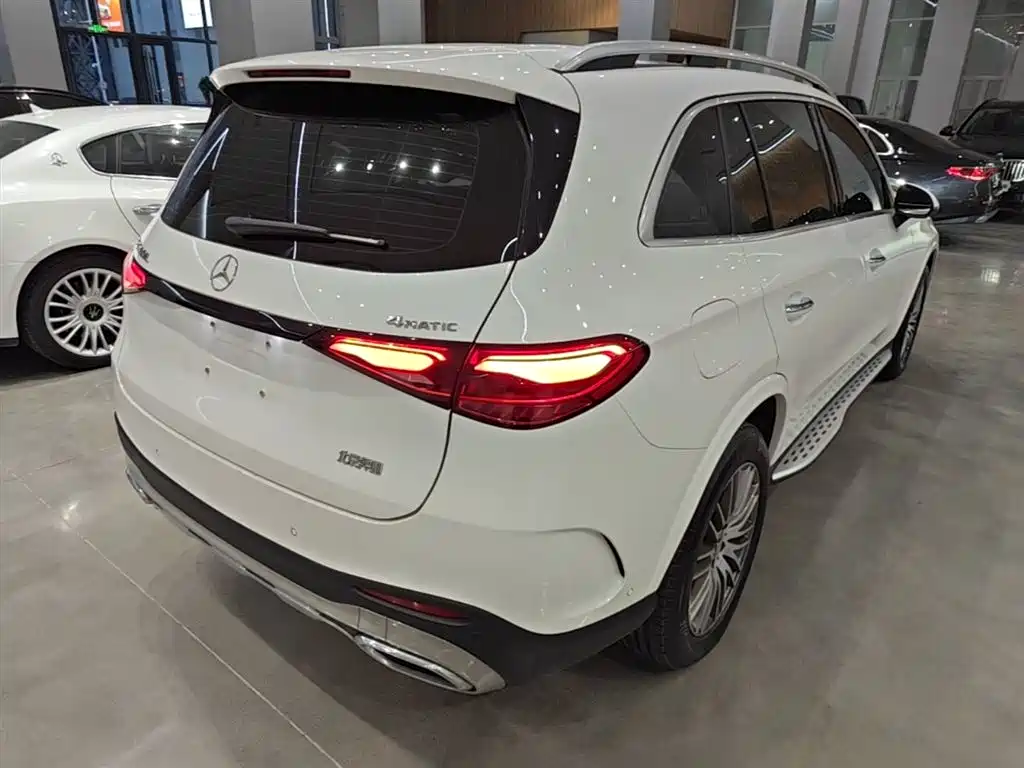 Mercedes-Benz GLC 2023 Facelift GLC 300 L 4MATIC Sport 7-Seater фото 7