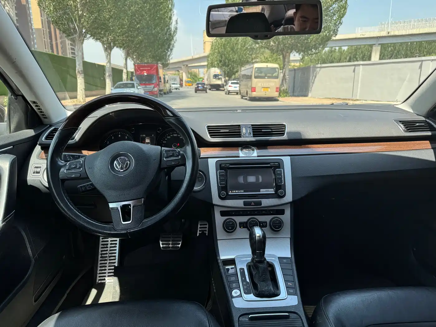 Volkswagen Magotan 2015 Facelift 1.8TSI Premium фото 7