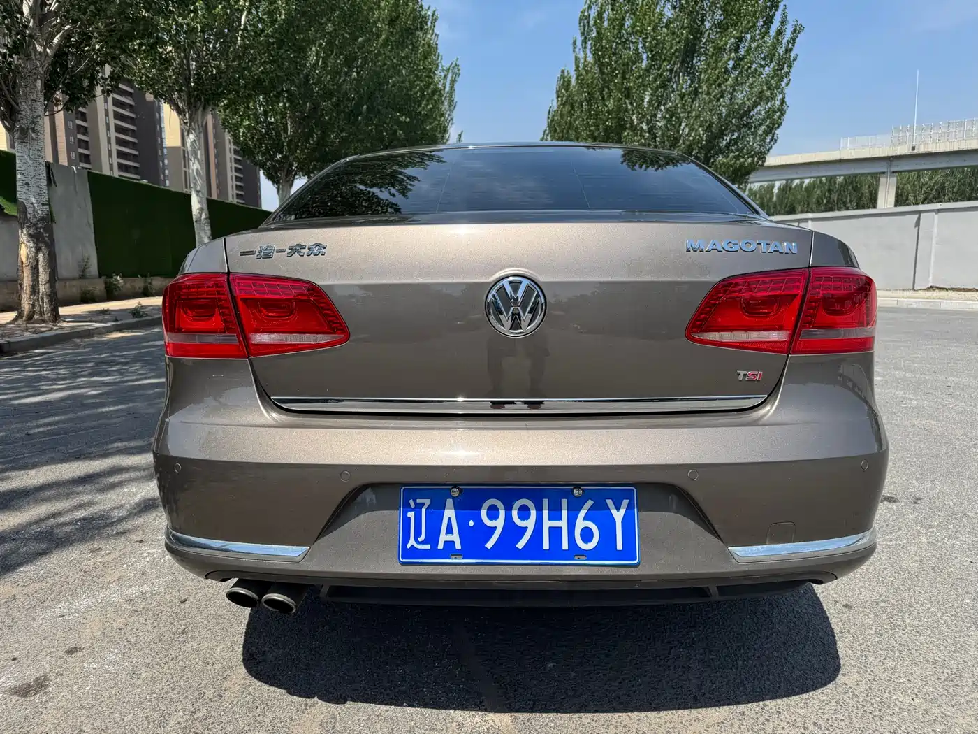 Volkswagen Magotan 2015 Facelift 1.8TSI Premium фото 15