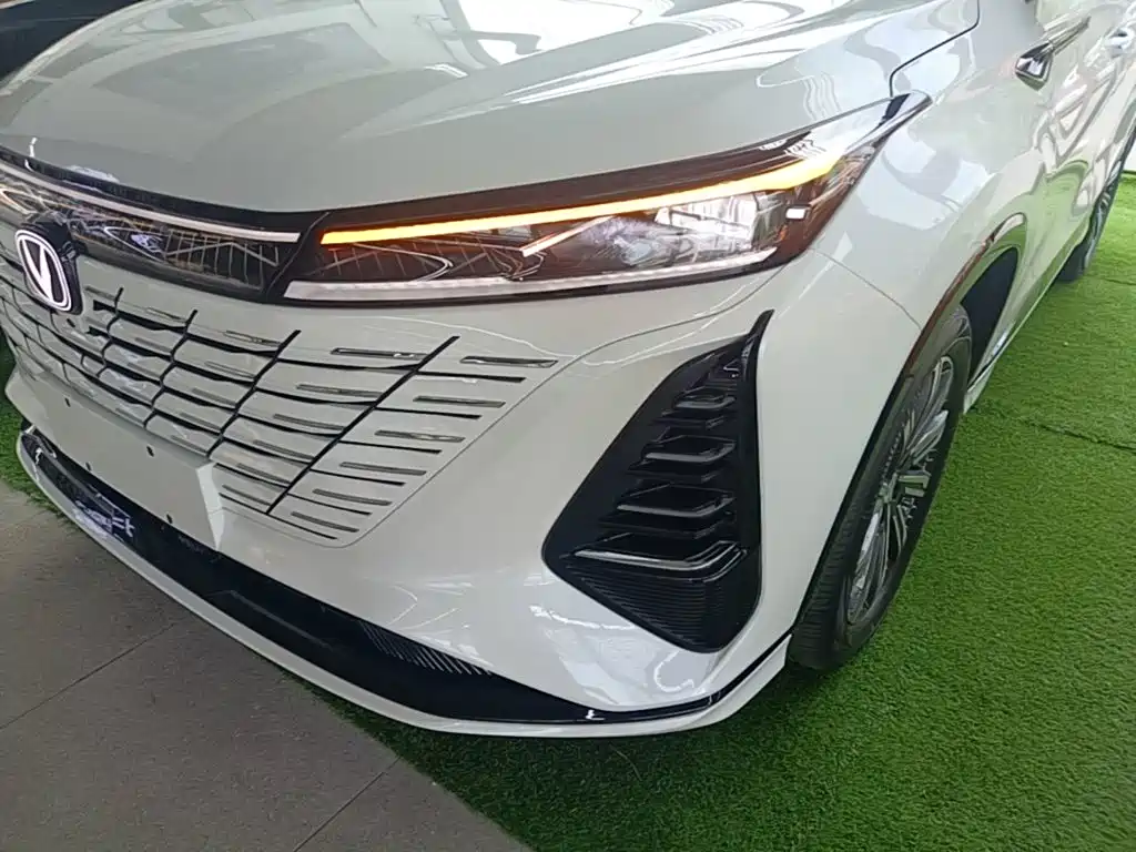 Фото 24 - Changan CS75 PLUS