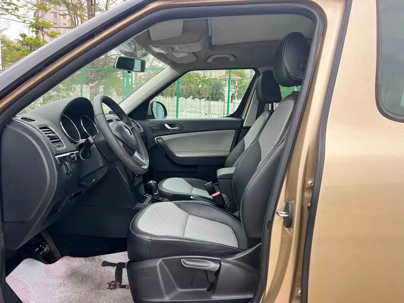 Škoda Yeti 2016 1.4TSI DSG Forward Edition фото 5