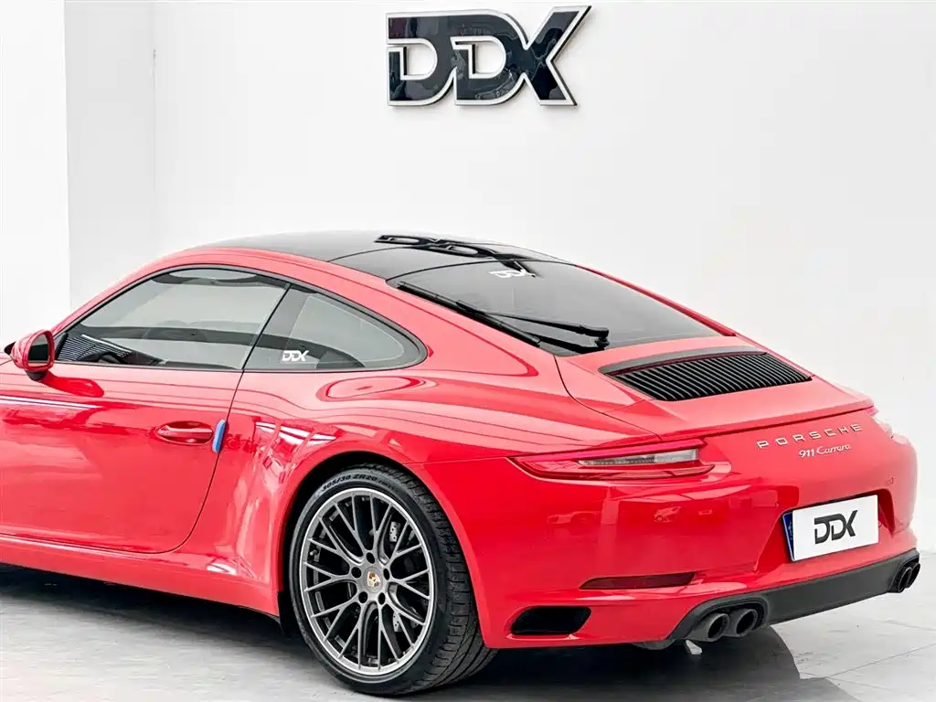 Porsche 911 2016 Carrera 3.0T фото 8