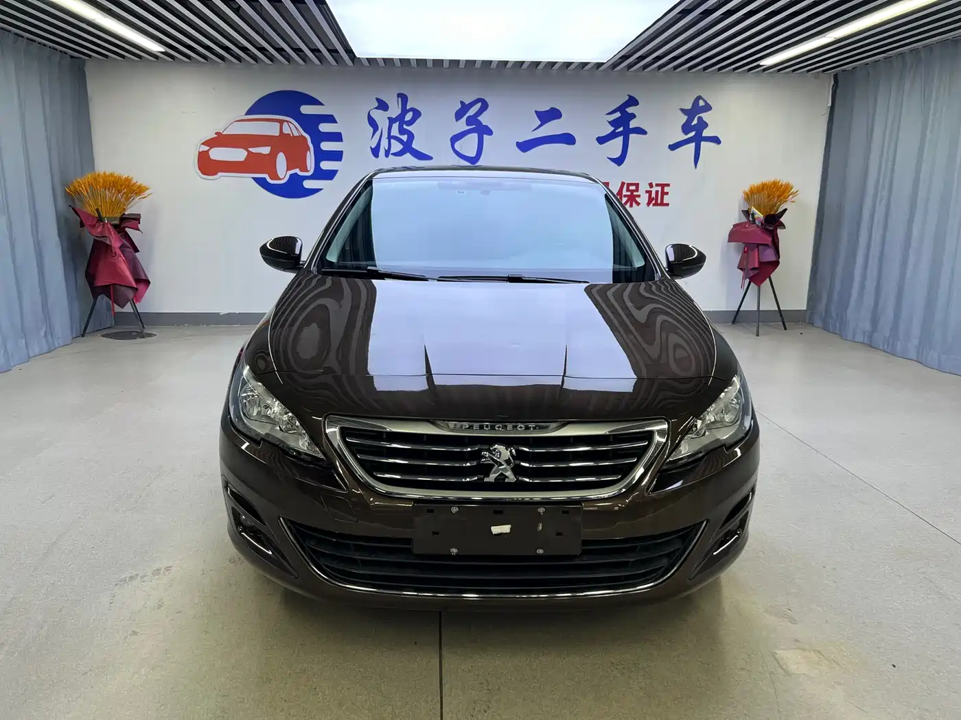 Peugeot 408 2014 1.8L Automatic Luxury Edition фото 2