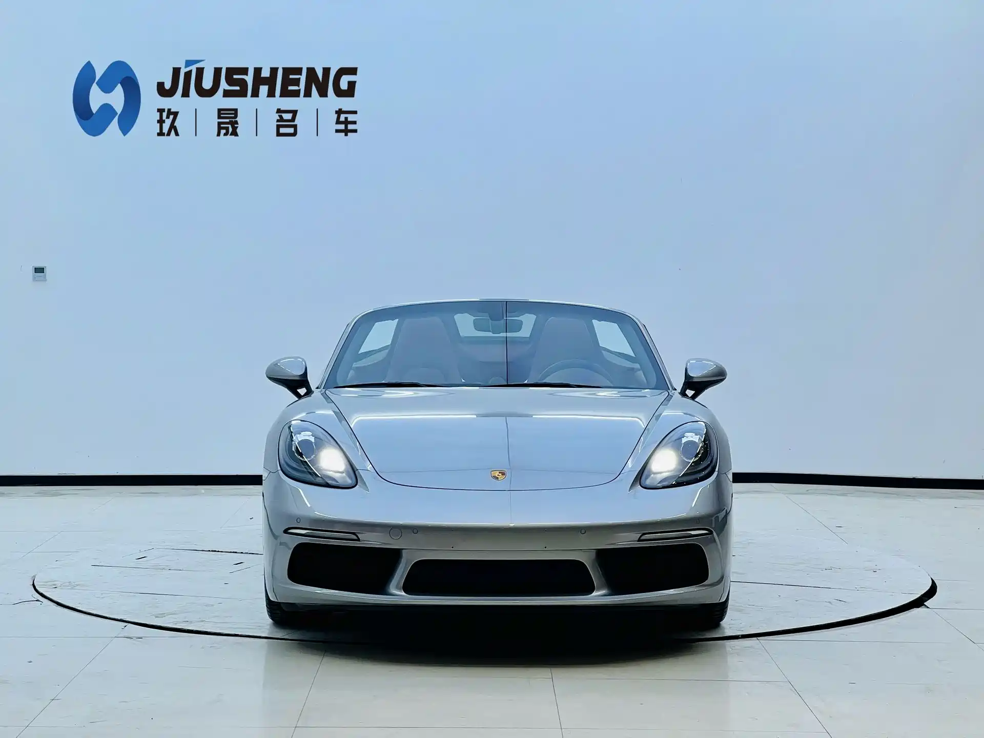 Photo 12 - Porsche 718
