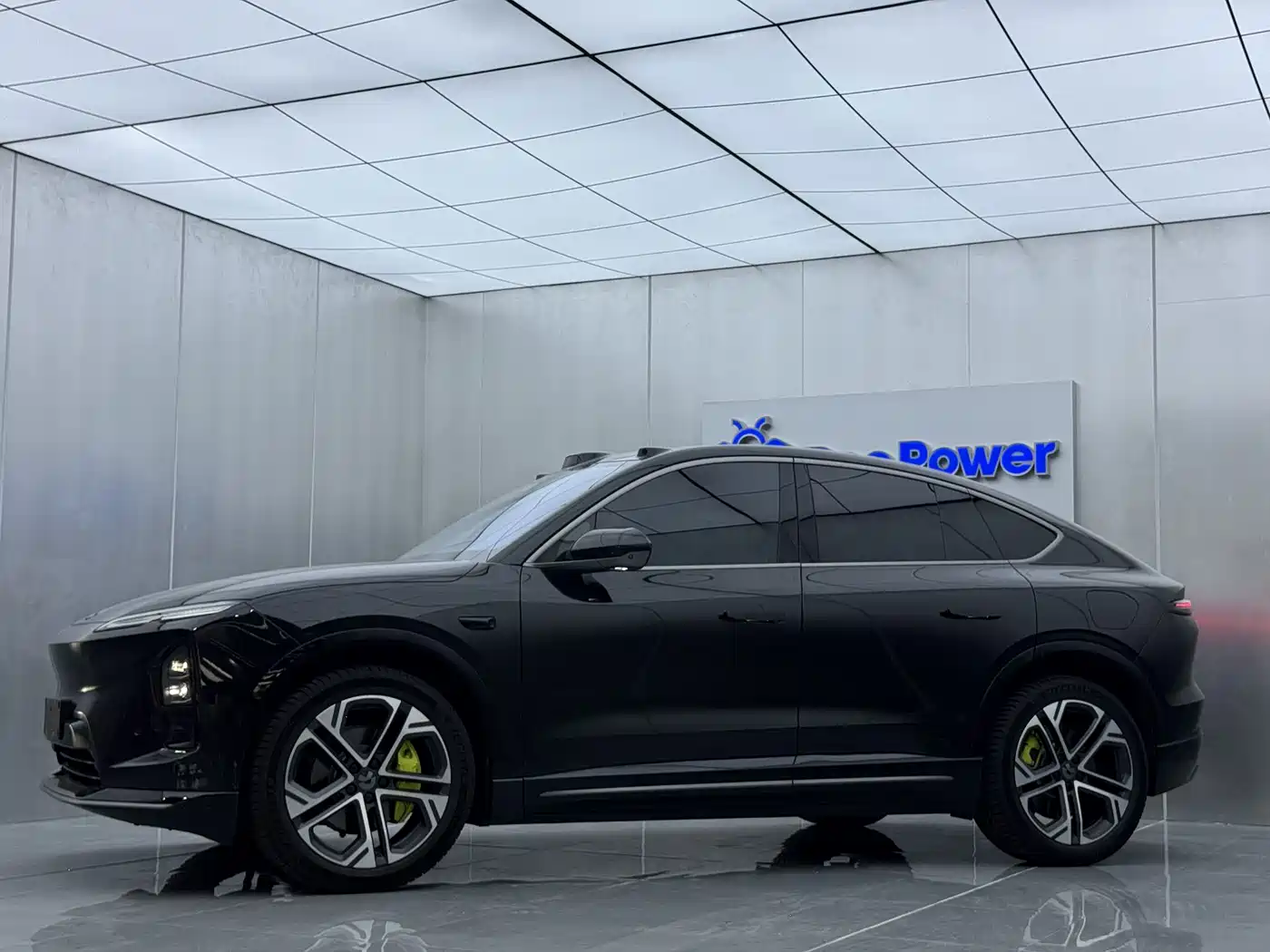 Фото 4 - NIO EC6