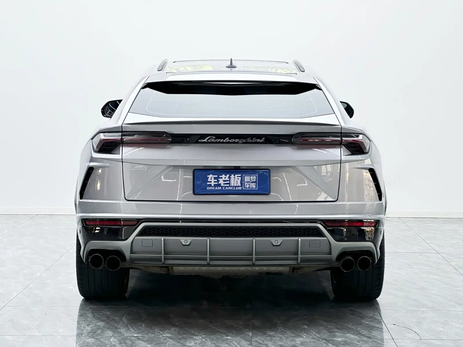 Фото 5 - Lamborghini Urus