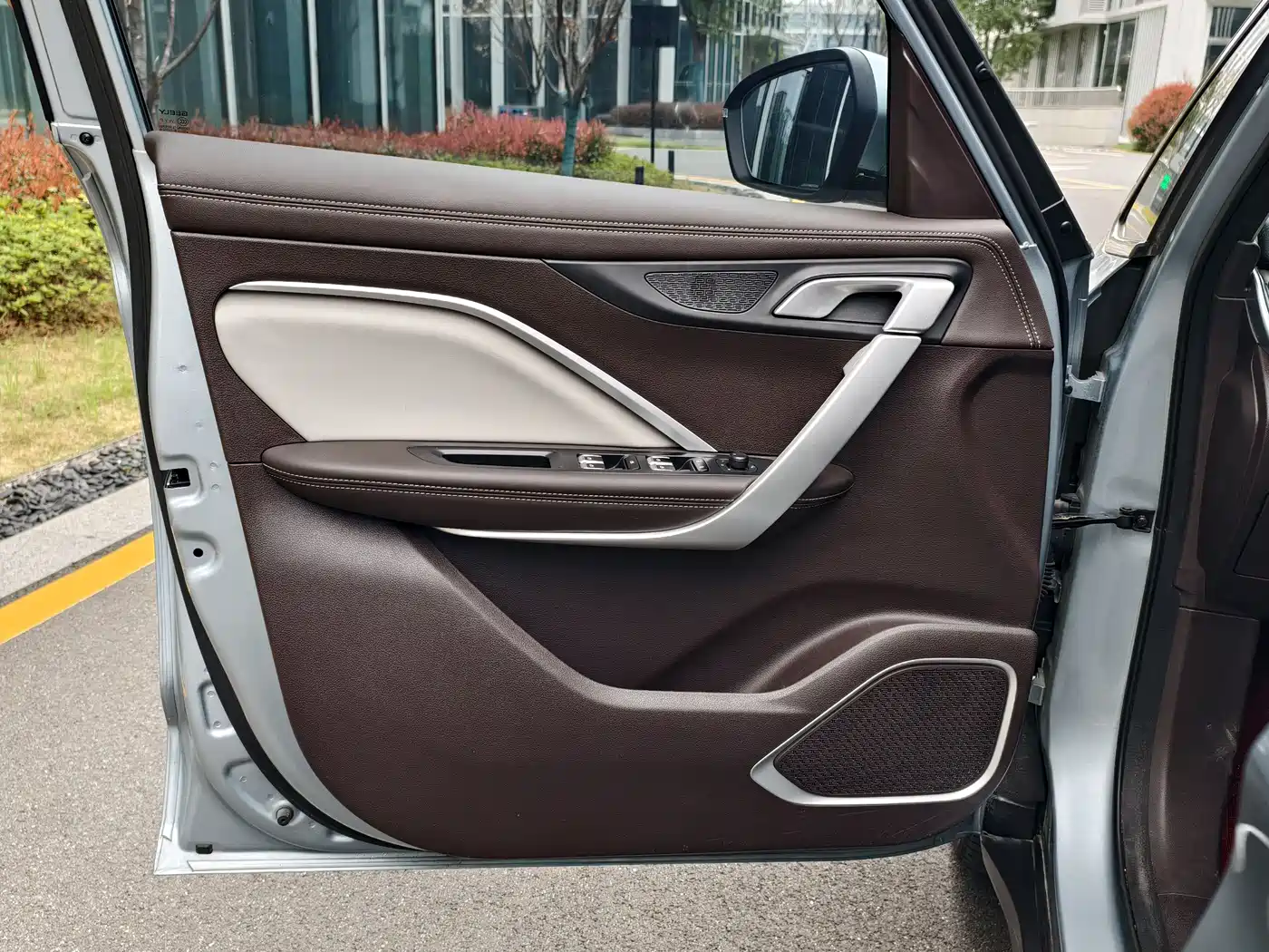 GEELY AUTOMOBILE JIAJIE