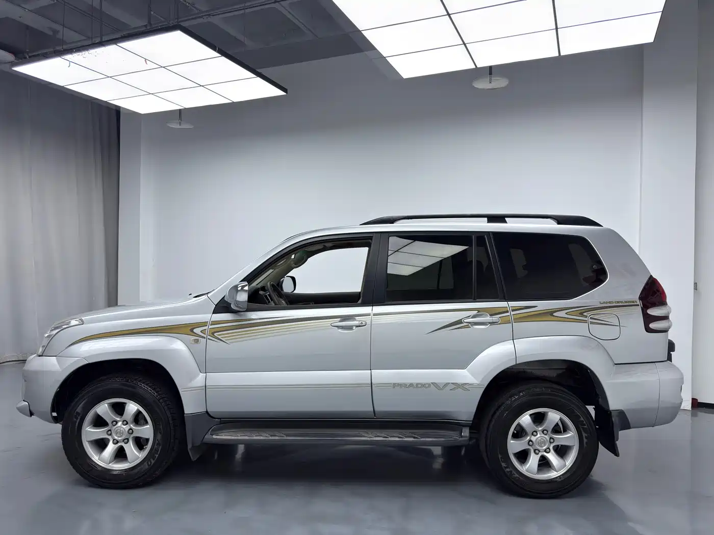 Фото 2 - Toyota Prado
