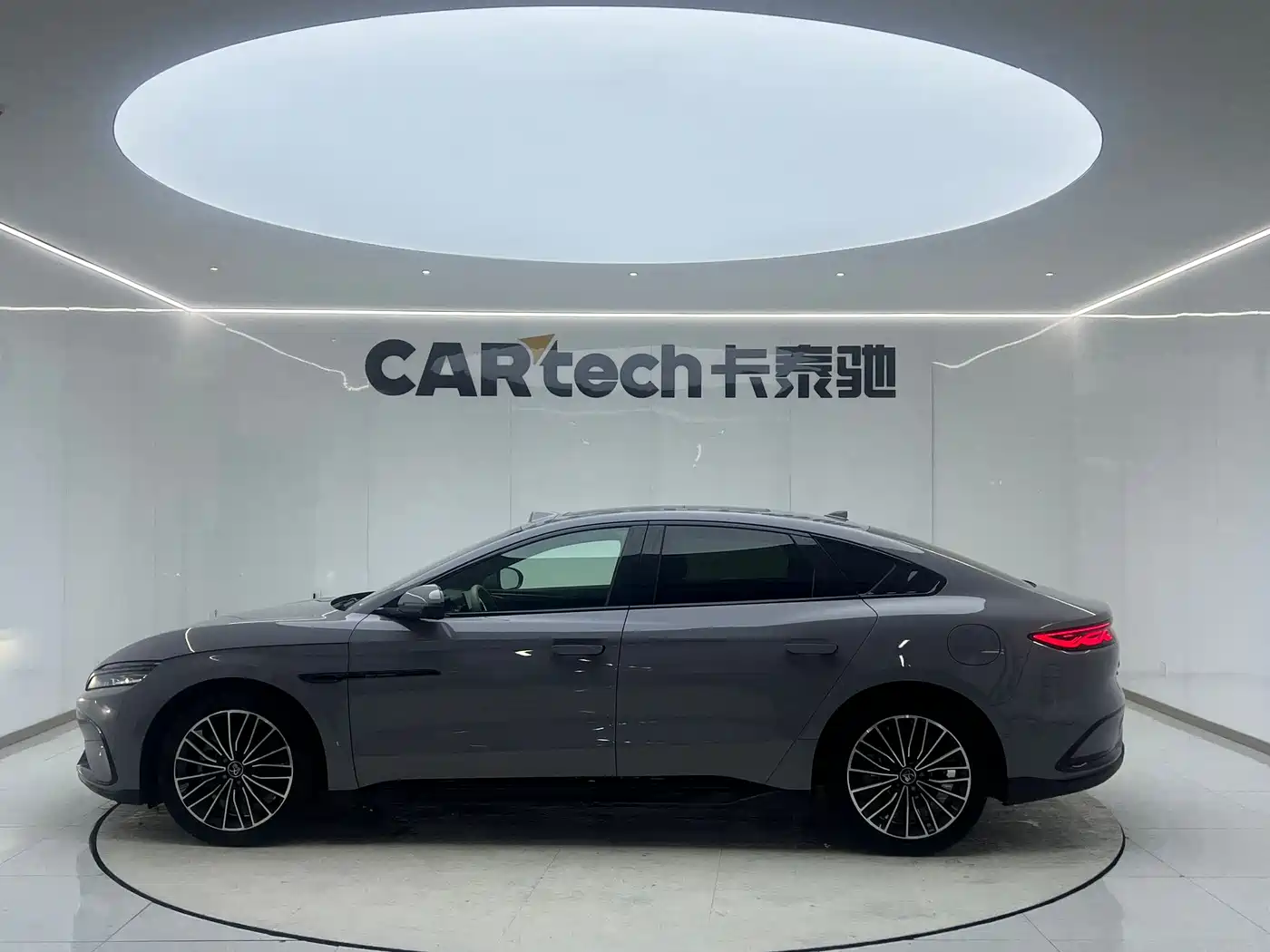 BYD Han 2025 DM-i Smart Driving Edition 125KM LiDAR Flagship фото 4