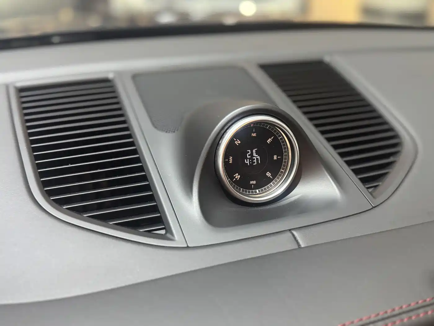 Porsche Macan 2018 Macan 2.0T фото 10