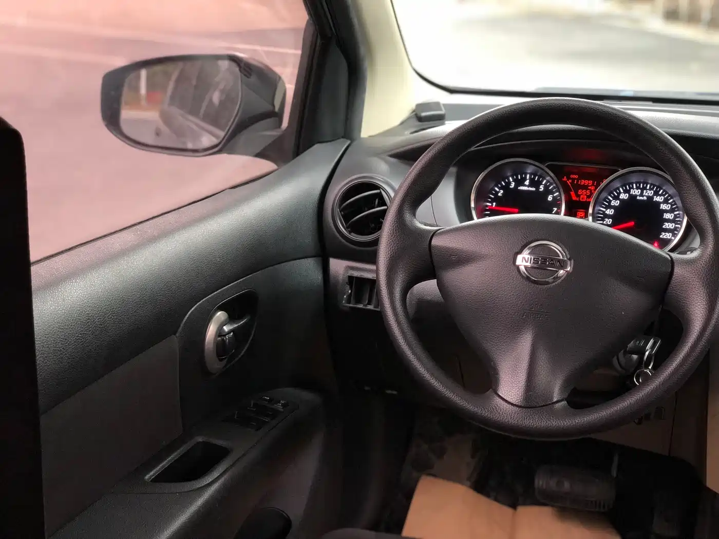 Nissan Livina 2019 2015 1.6XE CVT Comfort Edition