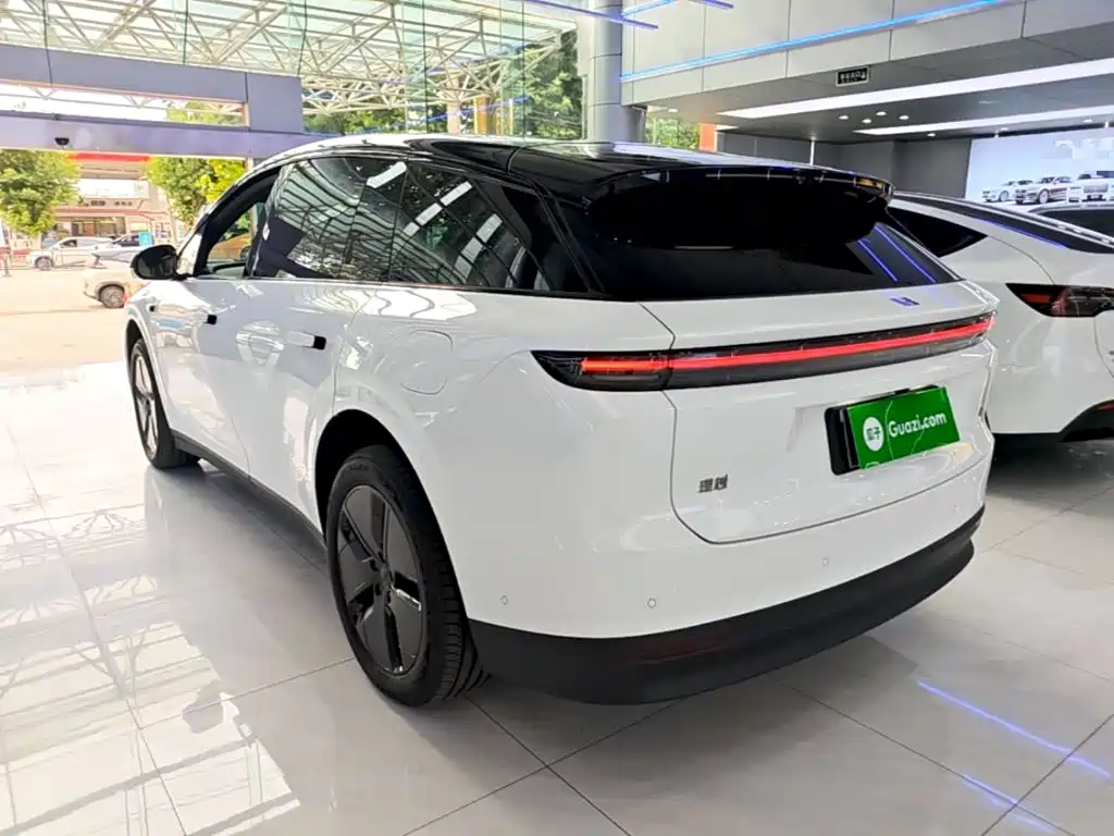 2026 Li Auto i6