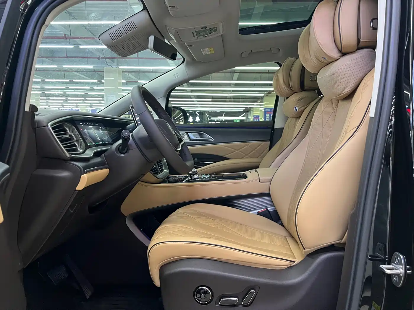 Denza D9 2024 DM-i 980 AWD Prestige фото 7