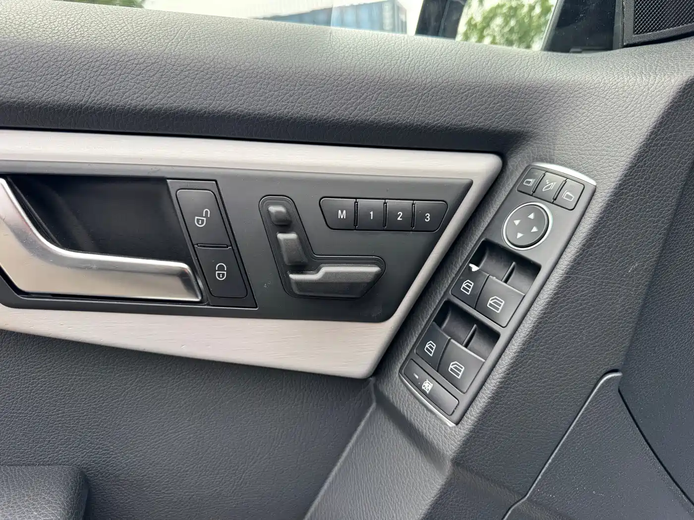 Mercedes-Benz GLK-Class 2013 GLK 300 4MATIC Dynamic Sunroof фото 24