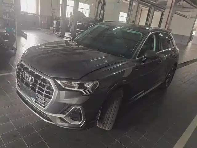 Audi Q3 2022