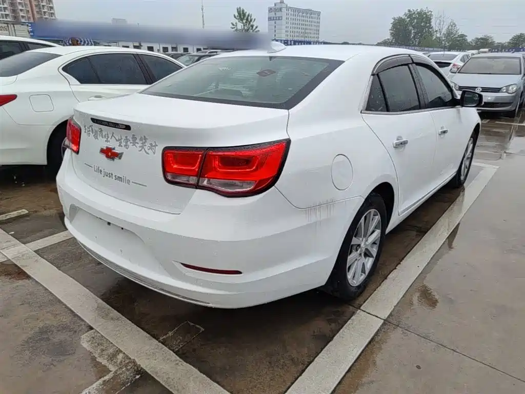 Chevrolet Malibu 2017 1.5T Automatic Luxury Edition фото 7