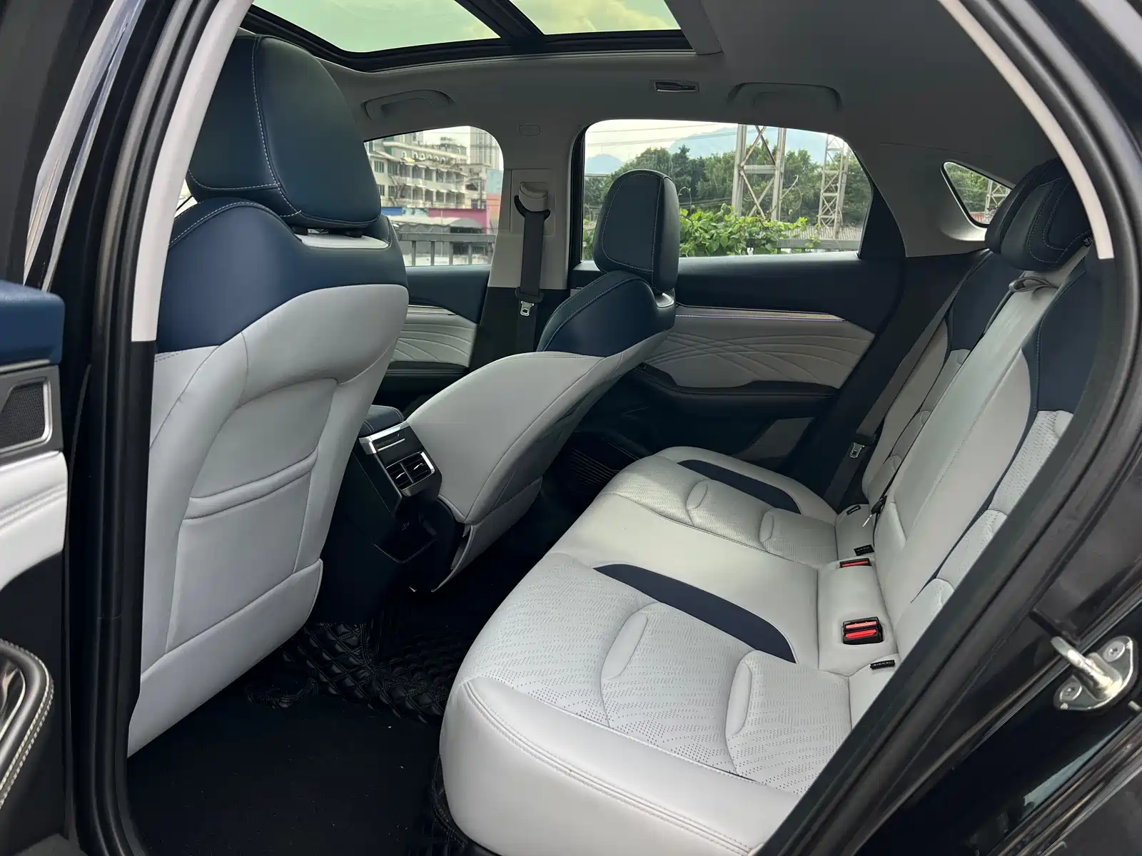 Фото 18 - Geely Preface
